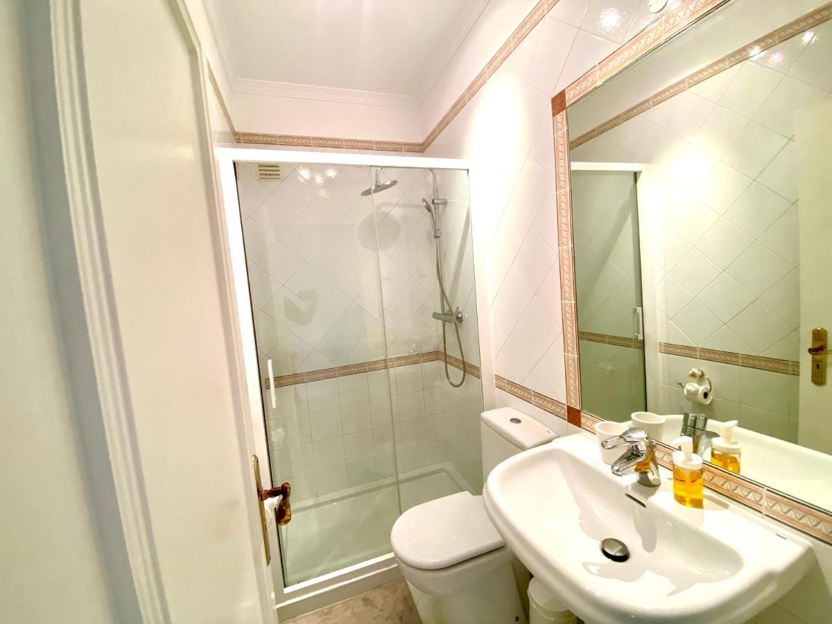 Vilamoura Central 2 Bedroom Apartment מראה חיצוני תמונה