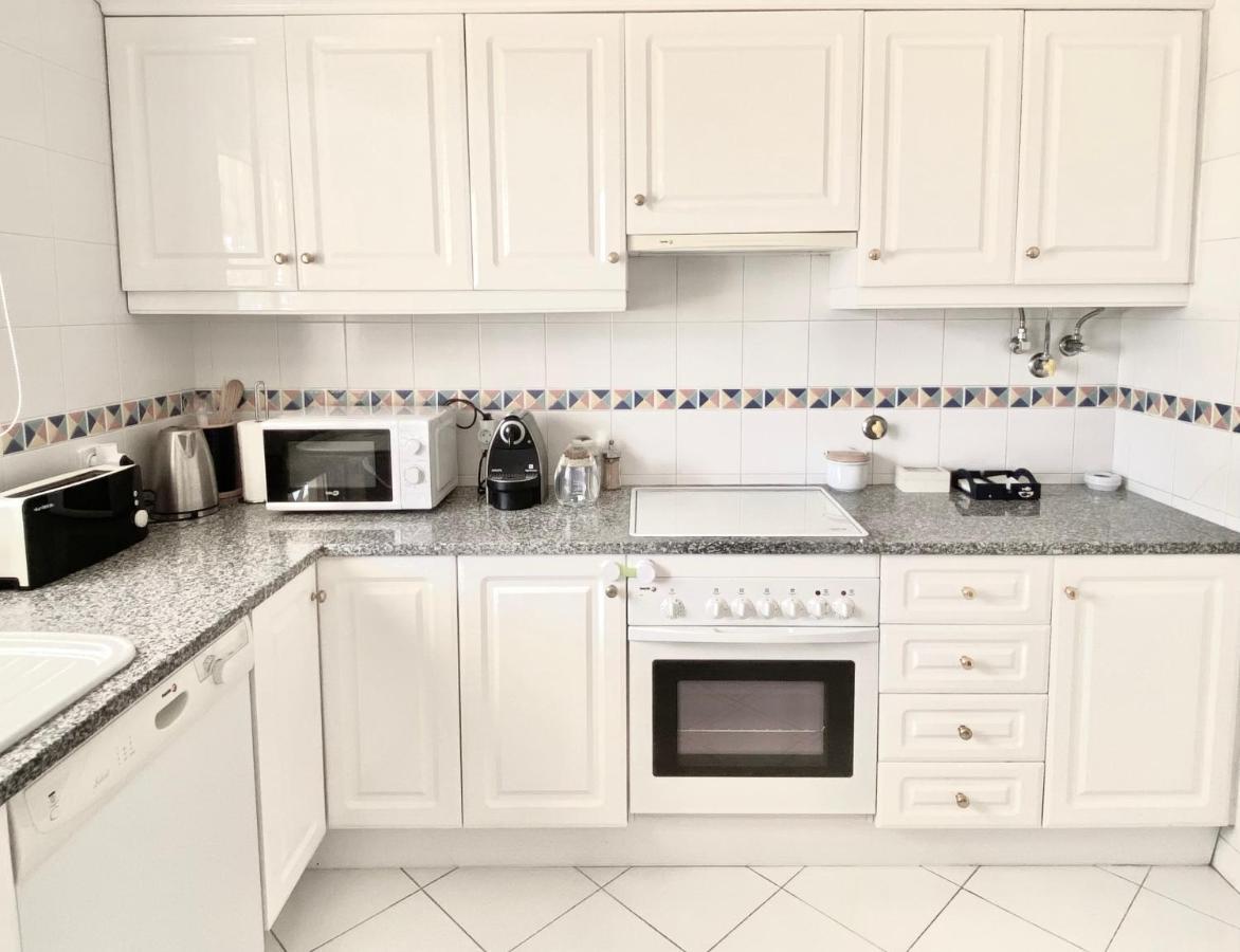 Vilamoura Central 2 Bedroom Apartment מראה חיצוני תמונה